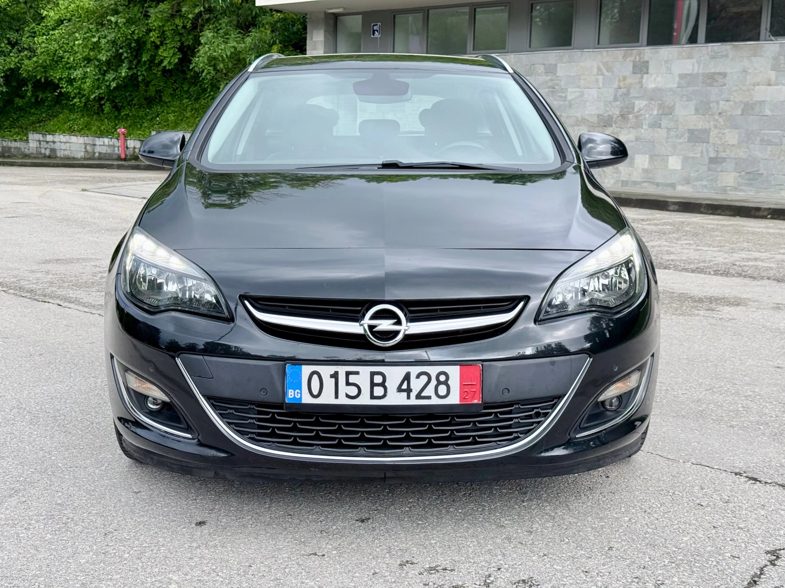 Opel Astra 1.4i* ГАЗ-GPL-Tech* Sport Tourer* Cosmo* Face* Eur, снимка 6 - Автомобили и джипове - 54648719