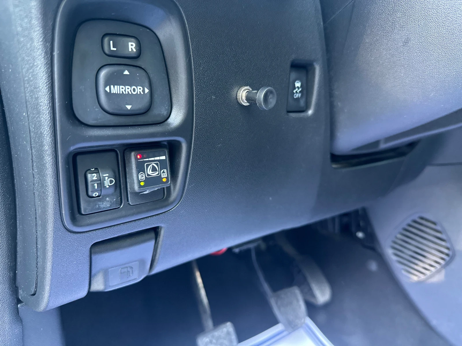 Toyota Aygo 1.0i GPL , снимка 9 - Автомобили и джипове - 54719143