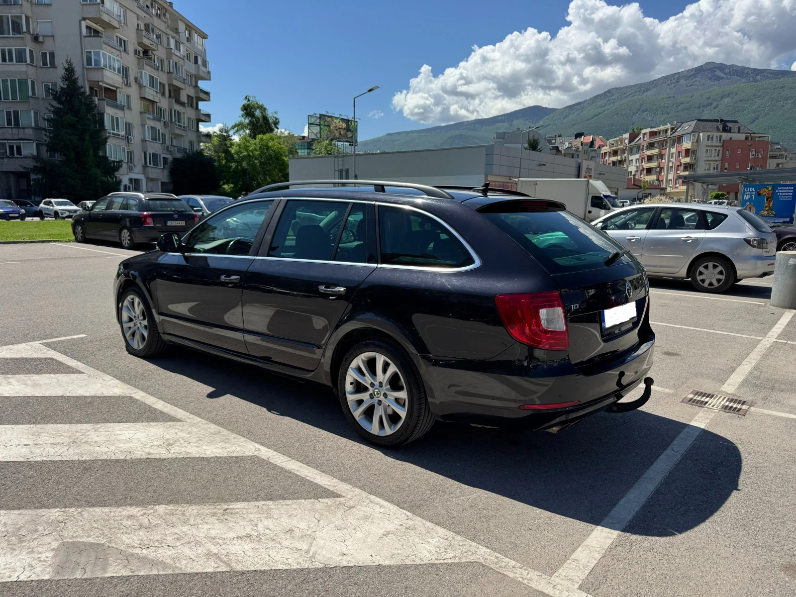 Skoda Superb 2.0 TDI, снимка 7 - Автомобили и джипове - 54733284