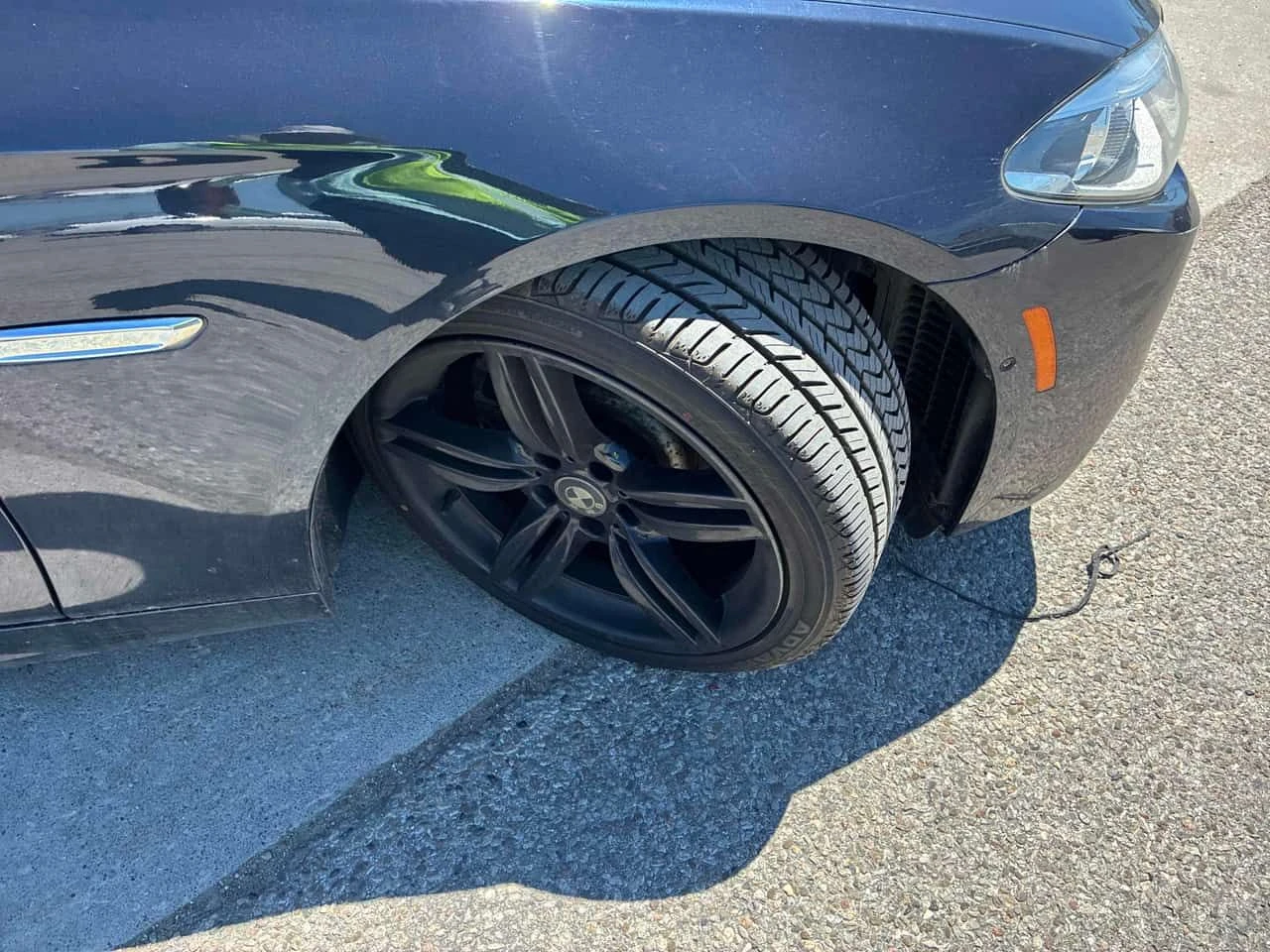 BMW 535 ixDrive M-sport| DISTRONIC| HUD| H/K| COMFORT SEAT, снимка 7 - Автомобили и джипове - 54825868