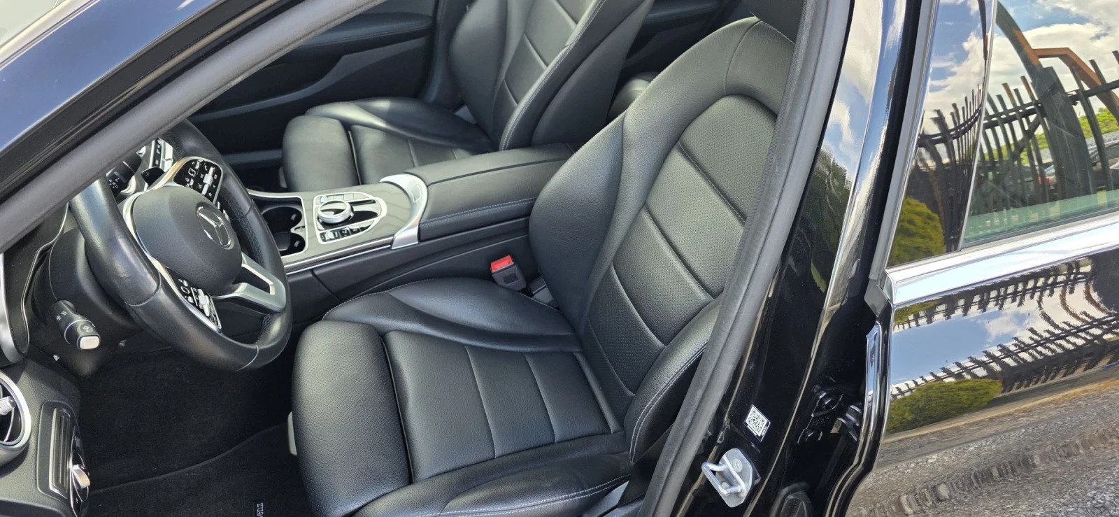 Mercedes-Benz C 180, снимка 9 - Автомобили и джипове - 54838879