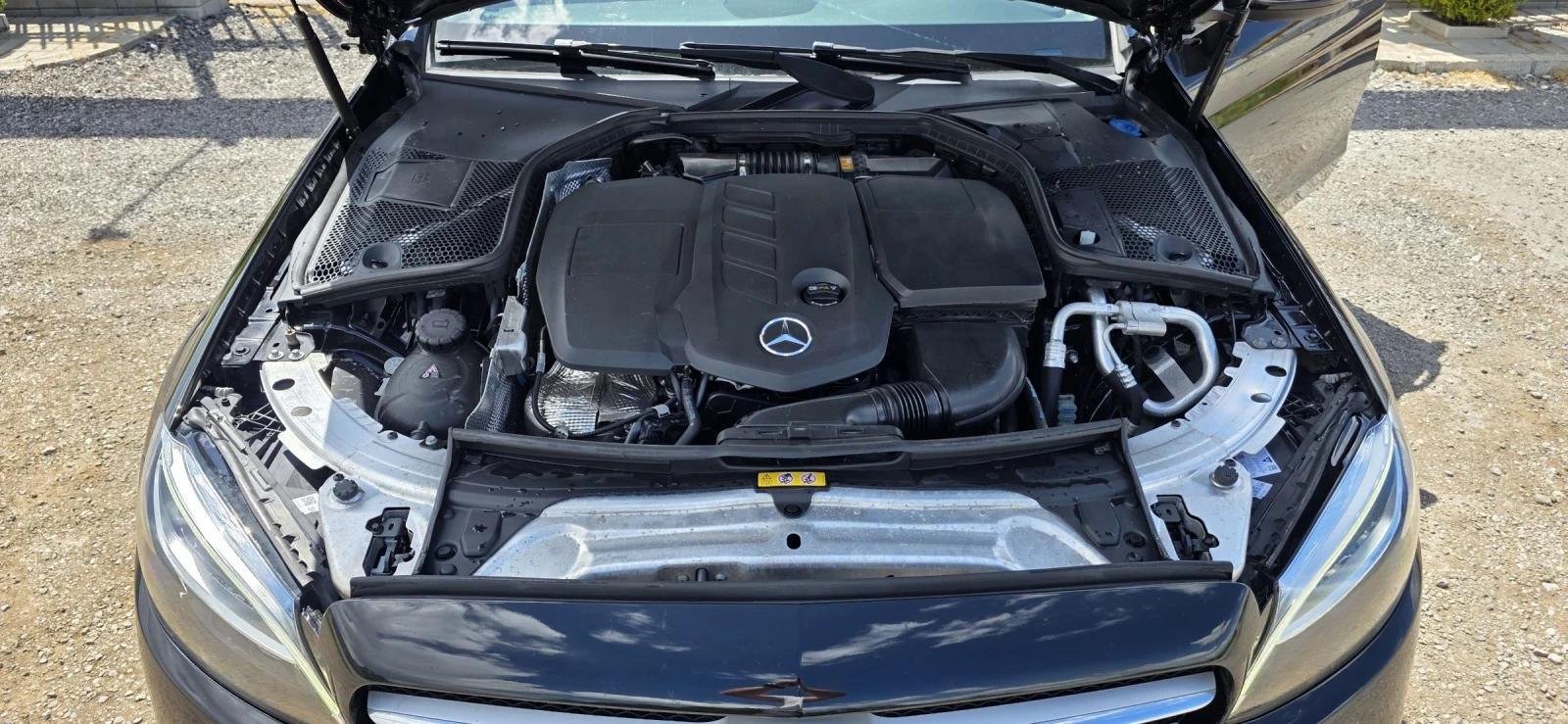 Mercedes-Benz C 180, снимка 15 - Автомобили и джипове - 54838879