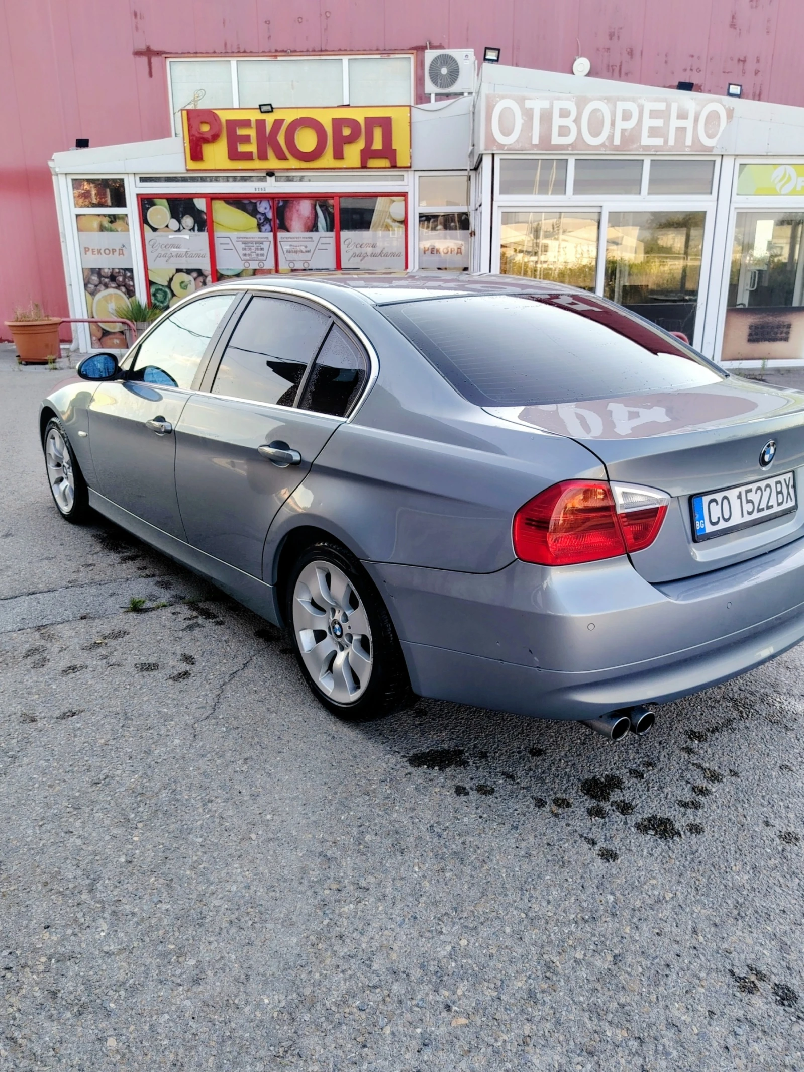 BMW 330 xi, снимка 3 - Автомобили и джипове - 54969829