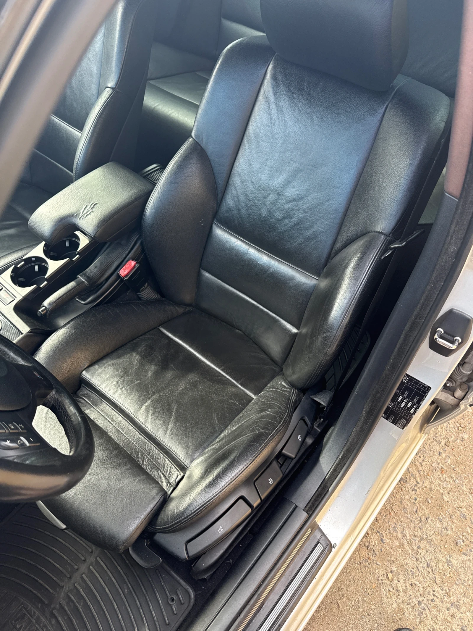 BMW 320, снимка 8 - Автомобили и джипове - 55036397
