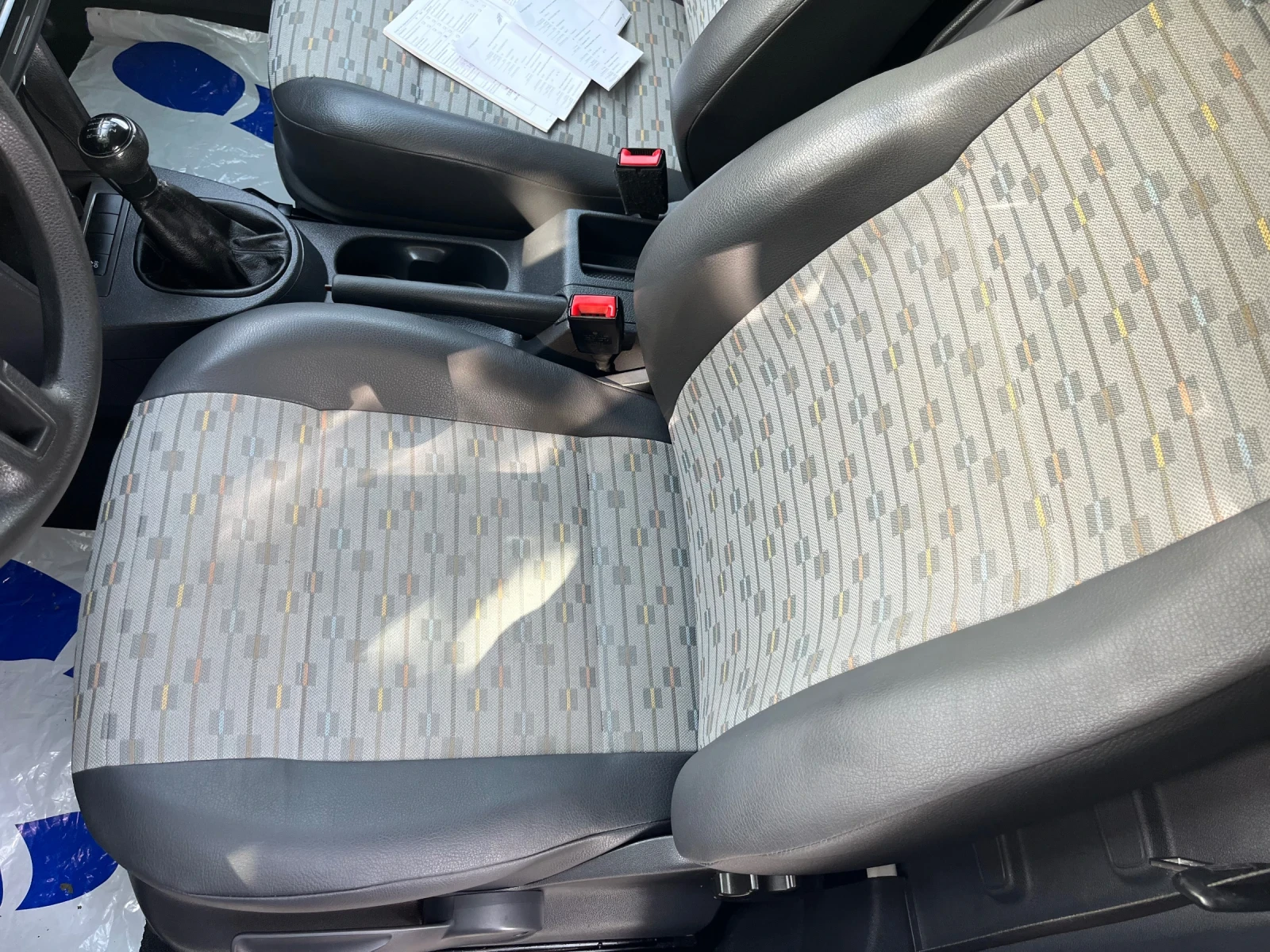 VW Caddy 1.6 TDI/КЛИМА, снимка 9 - Автомобили и джипове - 55207477