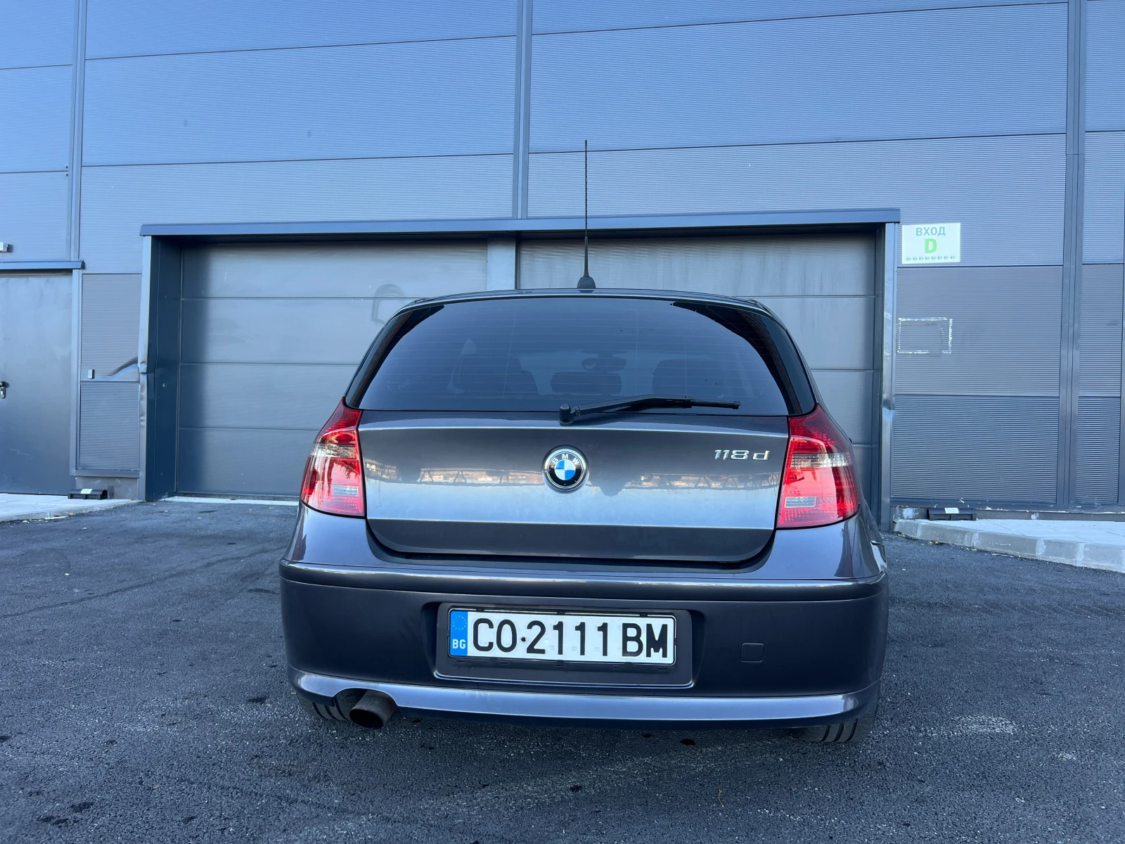 BMW 118 E81* FACELIFT* GRAPHITE GREY, снимка 5 - Автомобили и джипове - 55216869