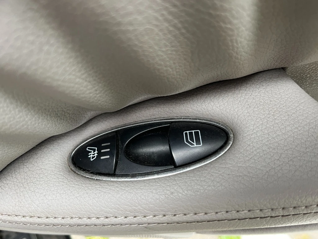 Mercedes-Benz E 350 4 Matic Avantgarde Facelift, снимка 11 - Автомобили и джипове - 55667705