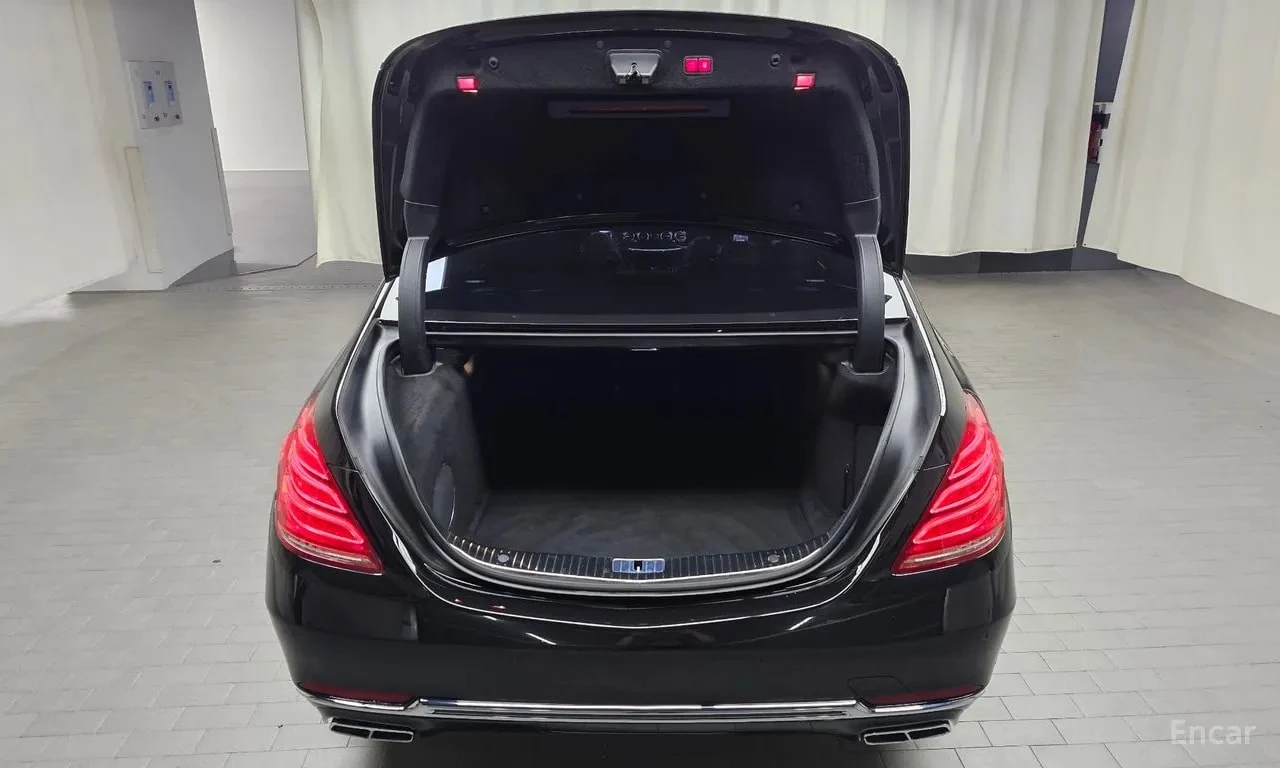 Mercedes-Benz Maybach S500 4MATIC /ОБДУХВАНЕ/ПАНОРАМА/ДИСТРОНИК/360, снимка 17 - Автомобили и джипове - 55823189