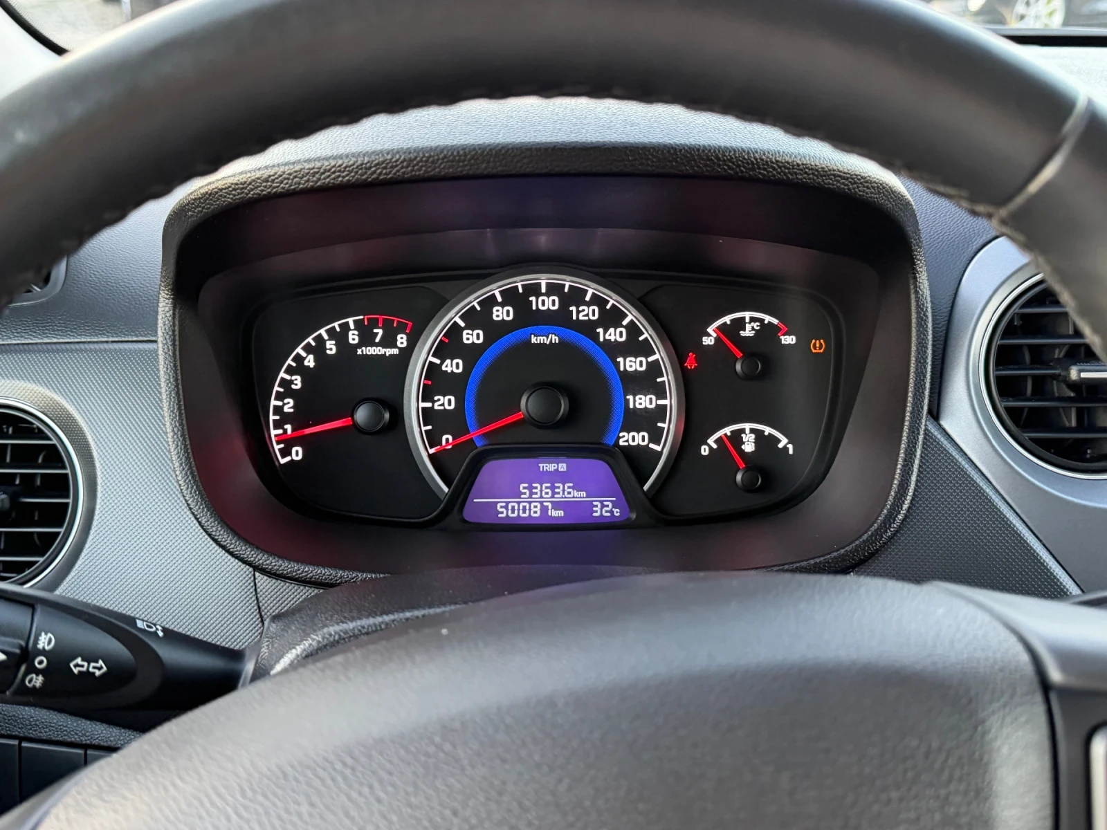 Hyundai I10 YES! 1, 0  EURO6 , снимка 8 - Автомобили и джипове - 55963110