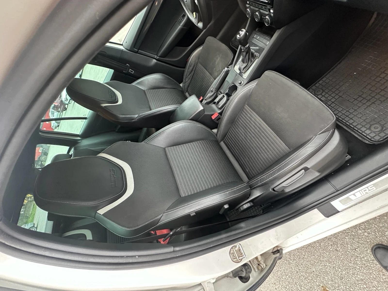 Skoda Octavia VRS, снимка 10 - Автомобили и джипове - 56133830