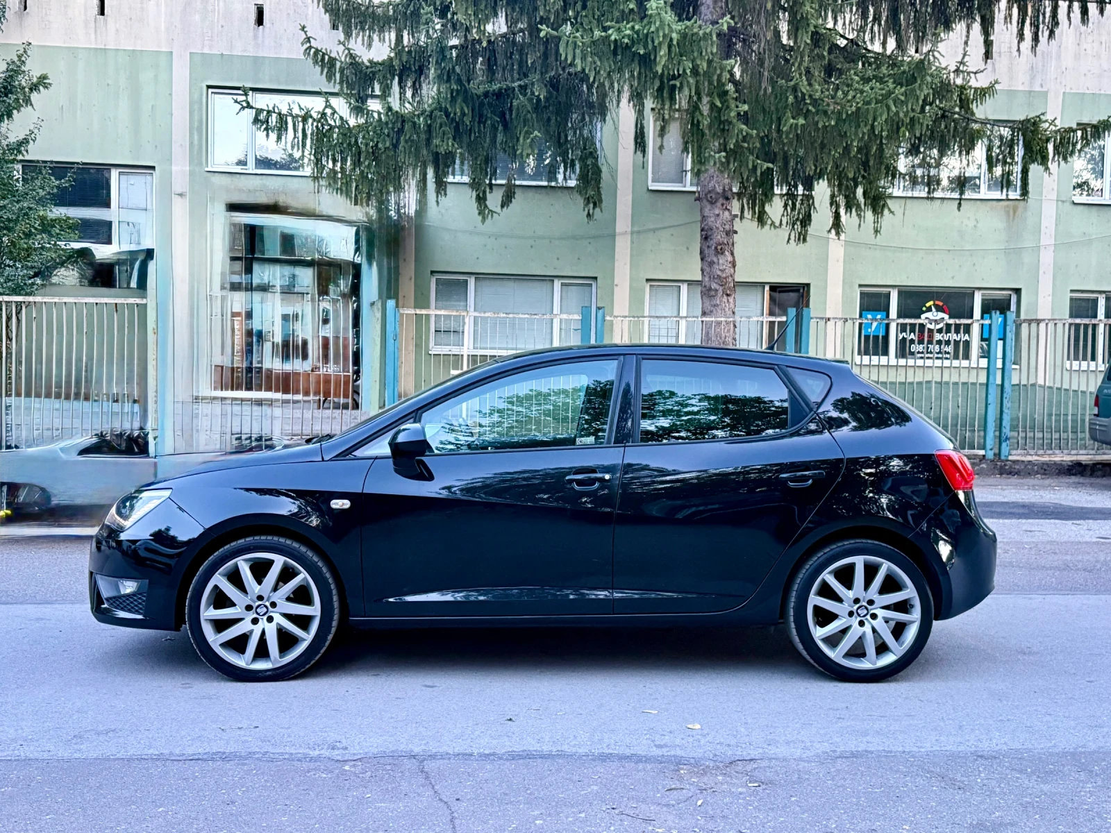 Seat Ibiza FR , снимка 7 - Автомобили и джипове - 56219288