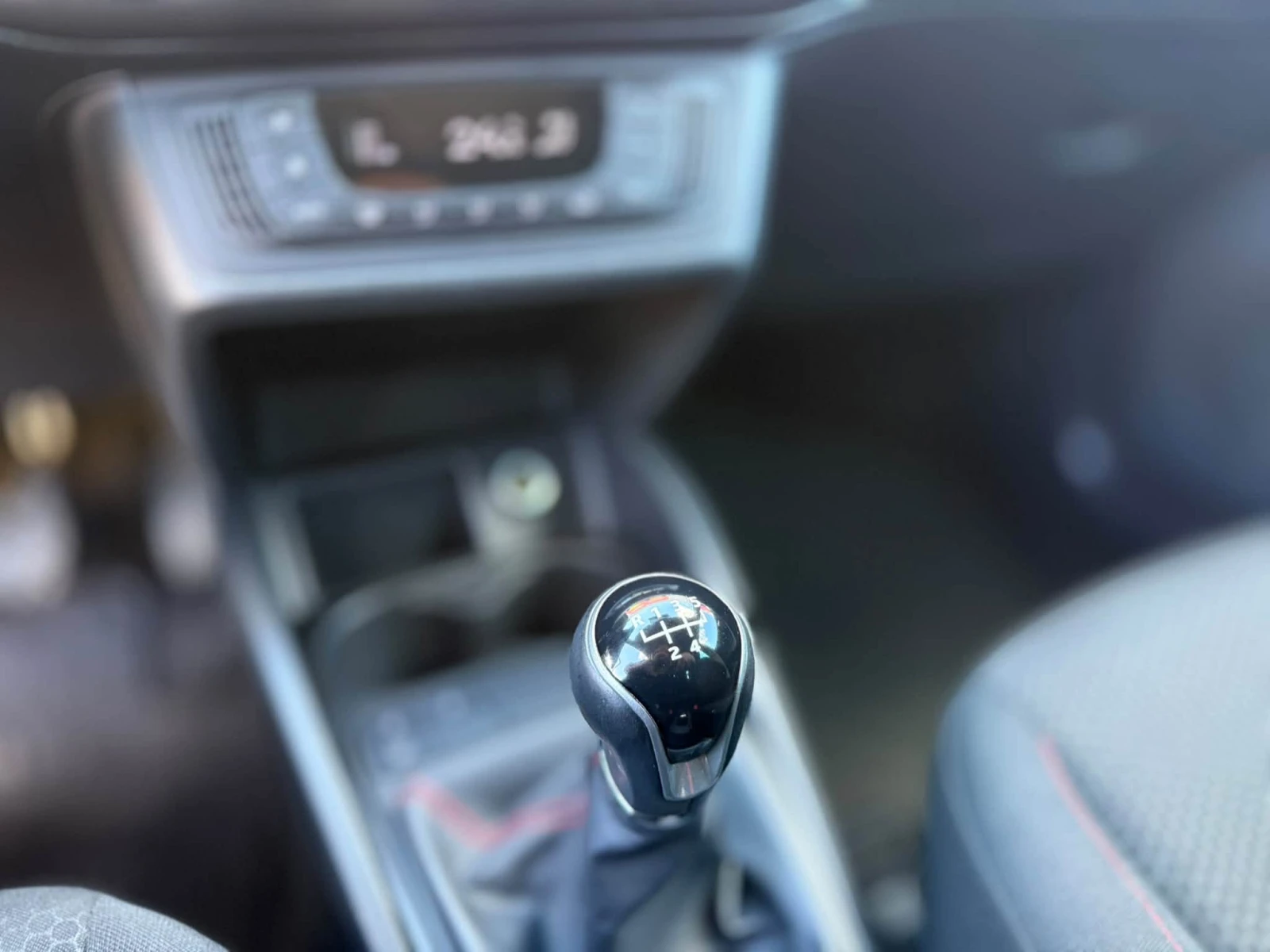 Seat Ibiza FR , снимка 15 - Автомобили и джипове - 56219288