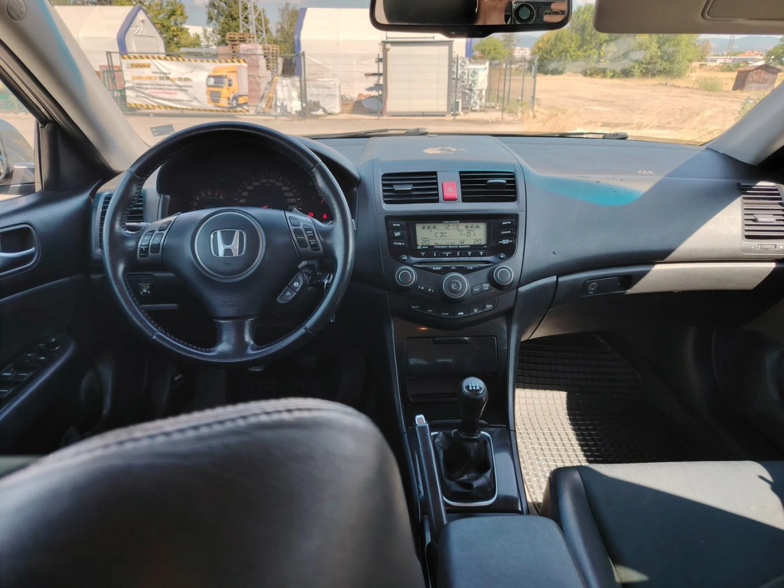 Honda Accord, снимка 6 - Автомобили и джипове - 56230642
