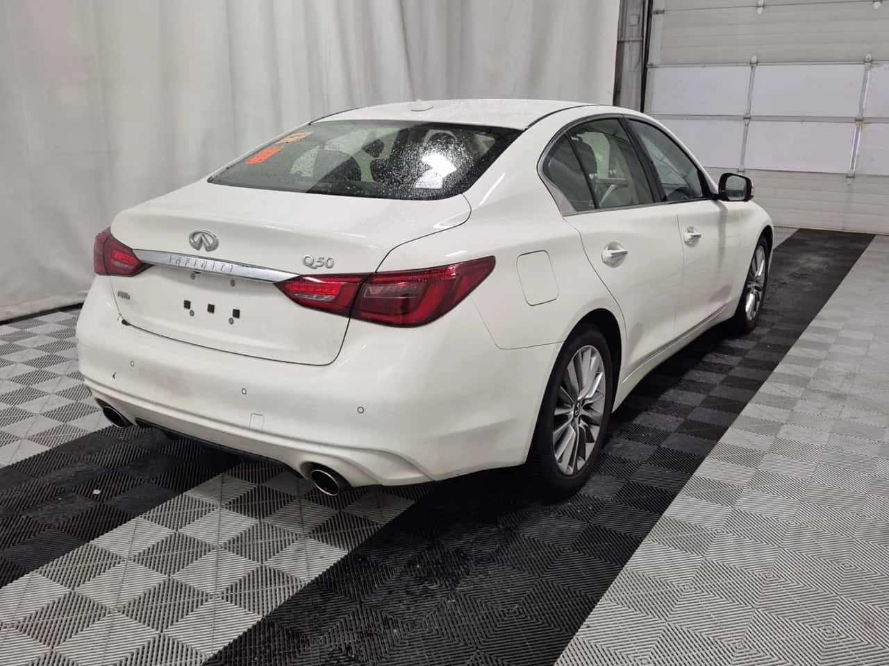 Infiniti Q50 * LUXE AWD * CARFAX * ����� �� ����������� | Mobile.bg � ����������� 3