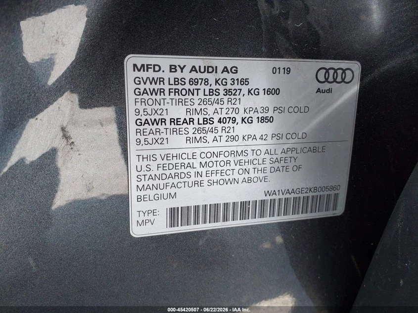 Audi E-Tron Premium Plus, снимка 9 - Автомобили и джипове - 56618845