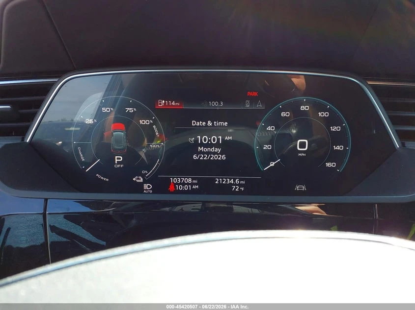 Audi E-Tron Premium Plus, снимка 7 - Автомобили и джипове - 56618845