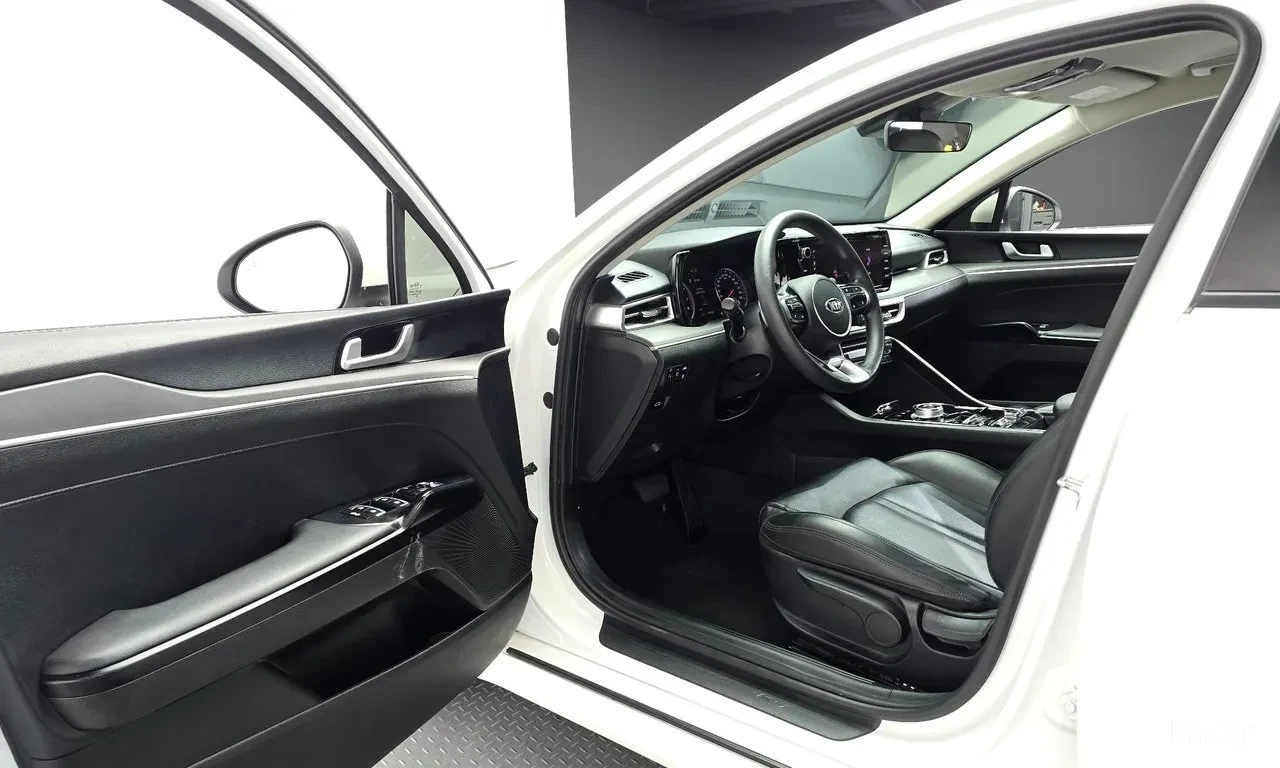 Kia K5 Подгрев| Trendy | Камера | Цена до Бг, снимка 7 - Автомобили и джипове - 56692398