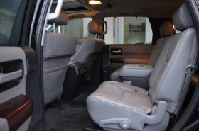 Toyota Sequoia 5.7* V8* PLATINUM* ПОДГРЕВ* ОБДУХВАНЕ* КАМЕРА* JBL, снимка 16
