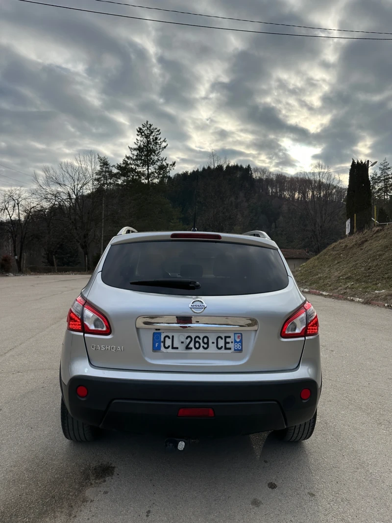 Nissan Qashqai 1.6i facelift, снимка 4 - Автомобили и джипове - 49522916