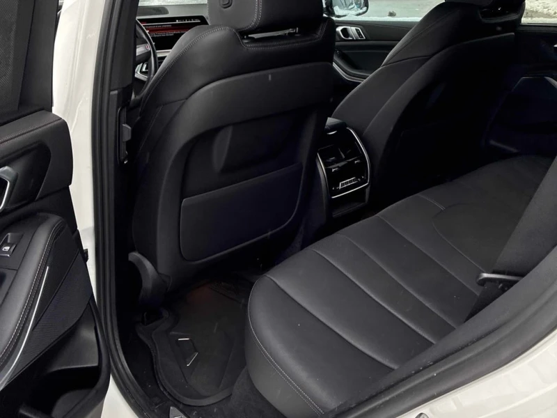 BMW X5 2021 xDrive40i * CARFAX * БЕЗ ПЪРВОНАЧАЛНА ВНОСКА, снимка 11 - Автомобили и джипове - 52861989