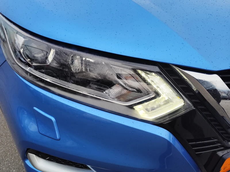 Nissan Qashqai 1.2i* EURO6B* NAVI* LED* CAMREA 360* 73000km! , снимка 16 - Автомобили и джипове - 53285826