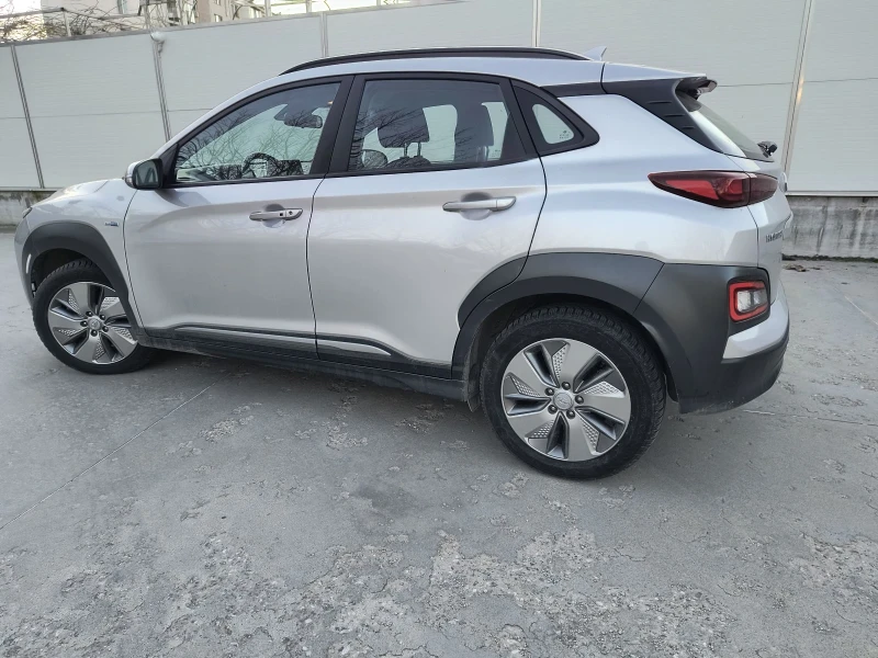 Hyundai Kona 64kwh