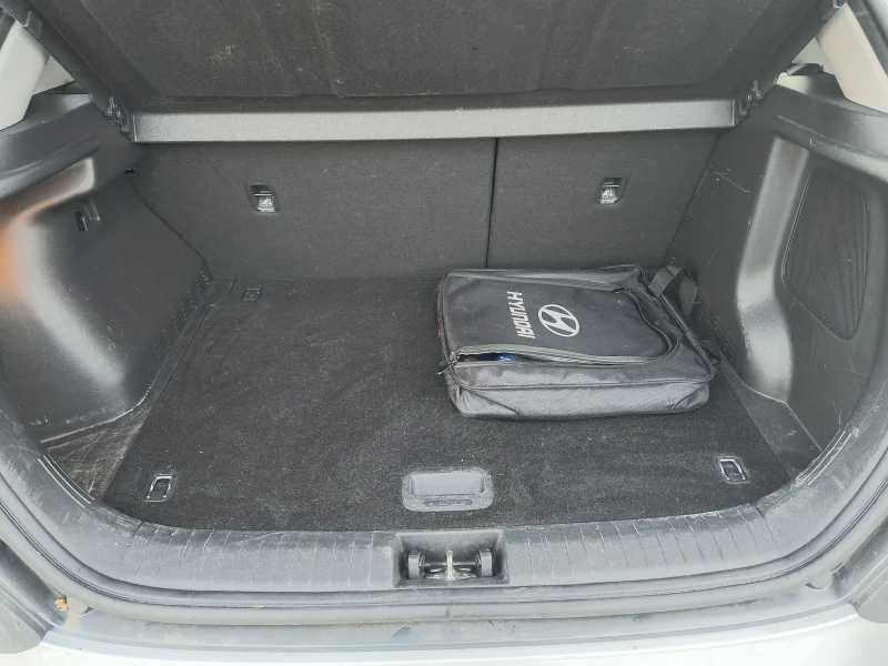 Hyundai Kona 64kwh, снимка 7 - Автомобили и джипове - 53528018