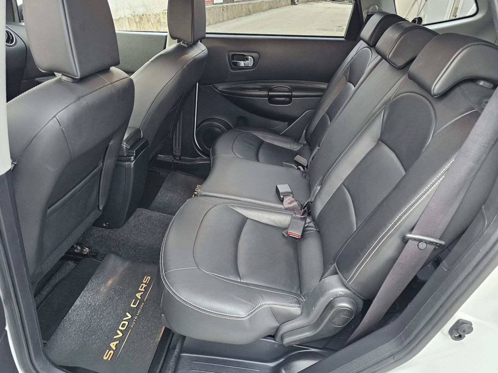 Nissan Qashqai + 2/4x4/360CAM/PANO/AVTOM/7-М/ШВЕЙЦАРИЯ  | Mobile.bg — изображение 12