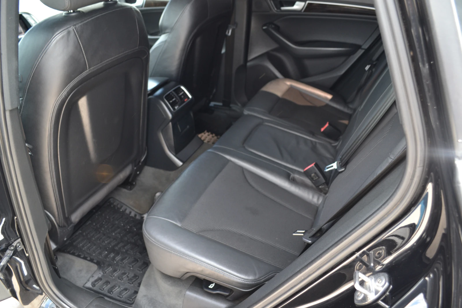 Audi Q5 3.0TDI-exclusive-S LINE, снимка 11 - Автомобили и джипове - 50010300