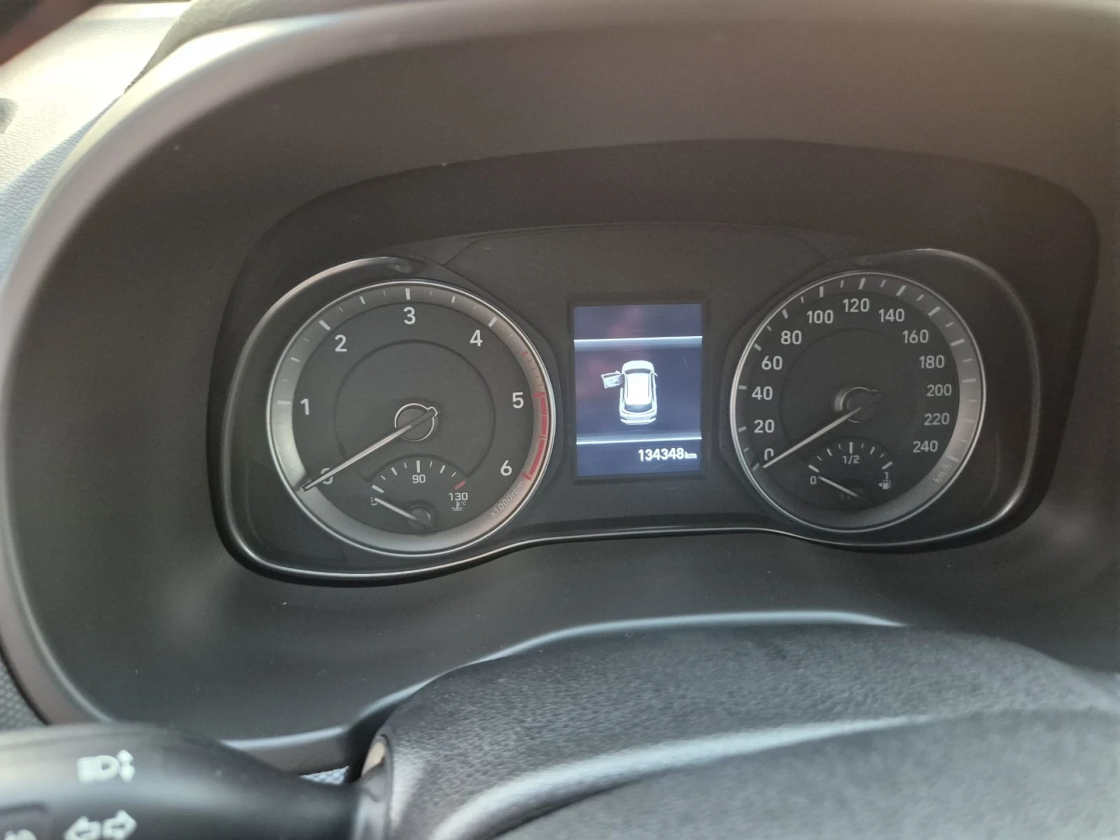 Hyundai Kona 1.6, 116к.с. - изображение 9