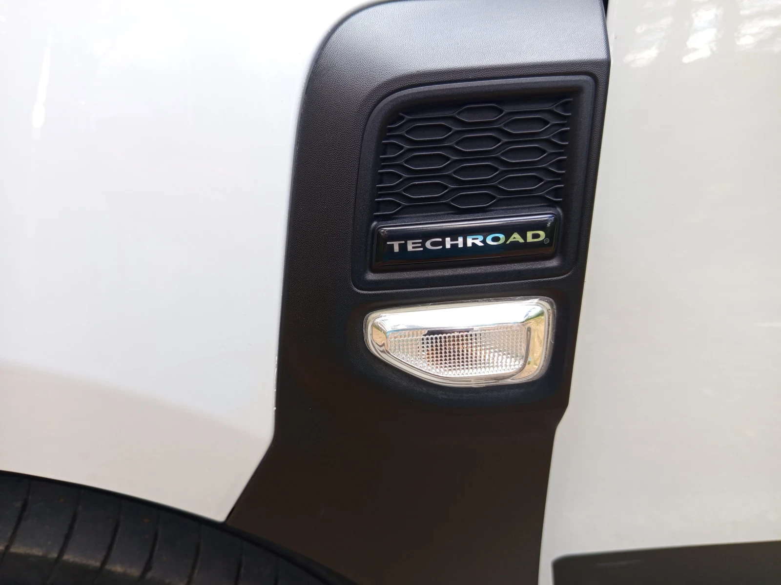 Dacia Duster 1.6Газ-бенз 69500км. TECHRAD - изображение 9
