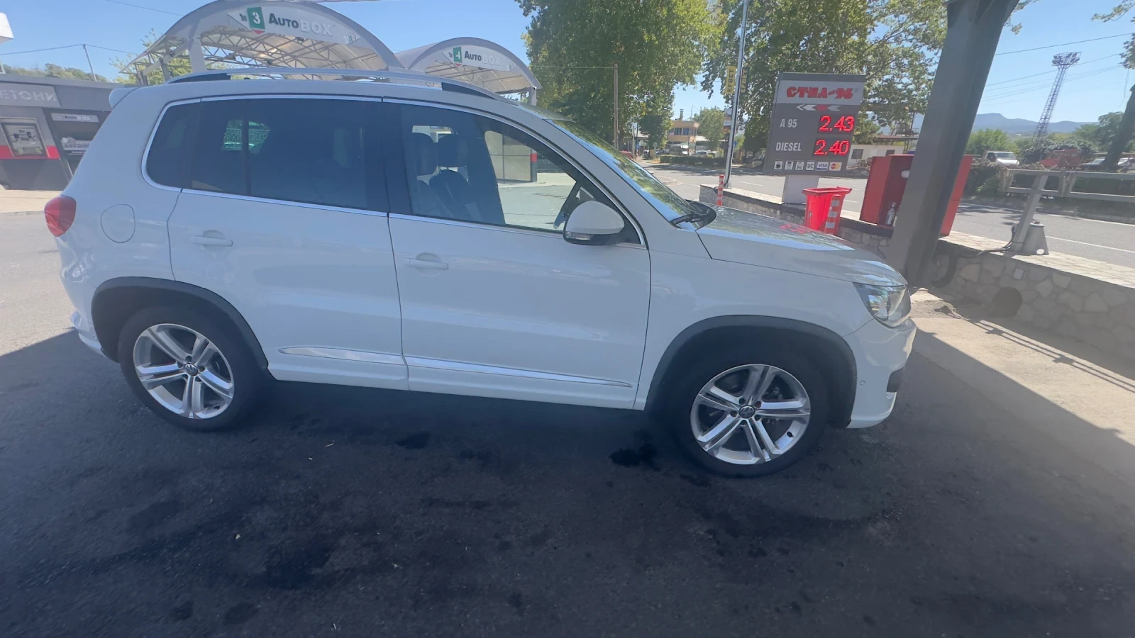 VW Tiguan R-Line 4 motion webasto | Mobile.bg   13