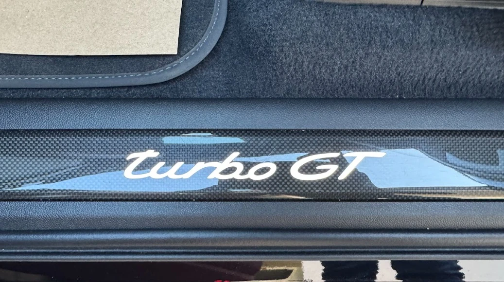 Porsche Cayenne Coupe Turbo GT - изображение 9