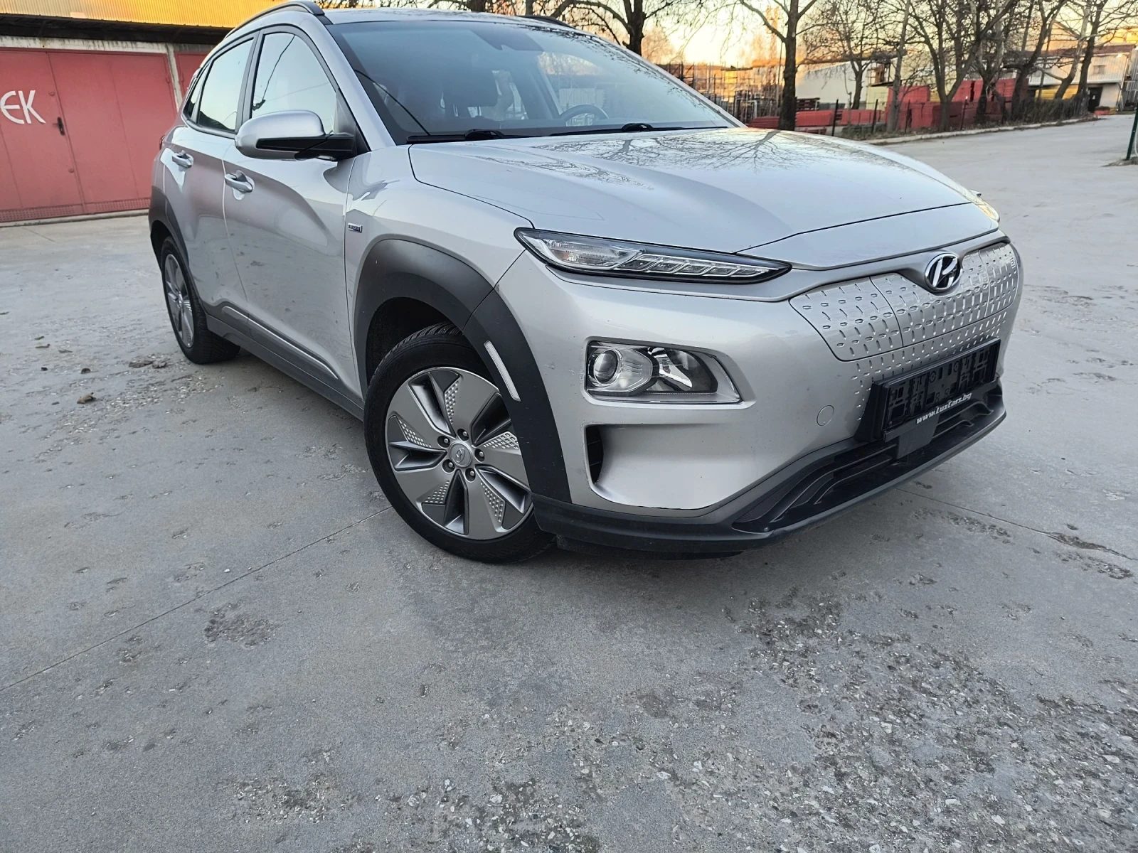 Hyundai Kona 64kwh - изображение 3