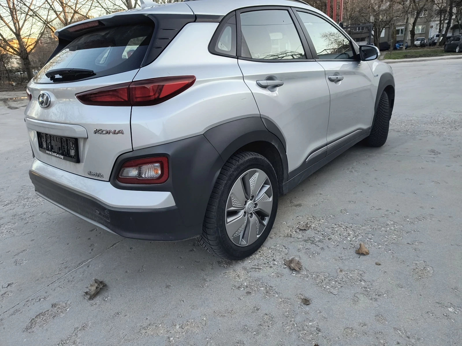 Hyundai Kona 64kwh - изображение 4