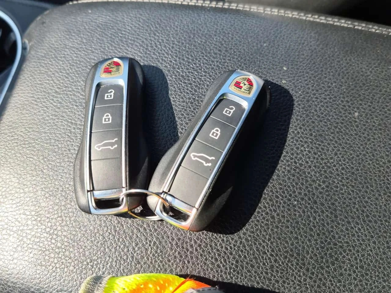 Porsche Cayenne V6 * ПАНОРАМА* 2 КЛЮЧА* DISTRONIC* CARFAX *  - изображение 8