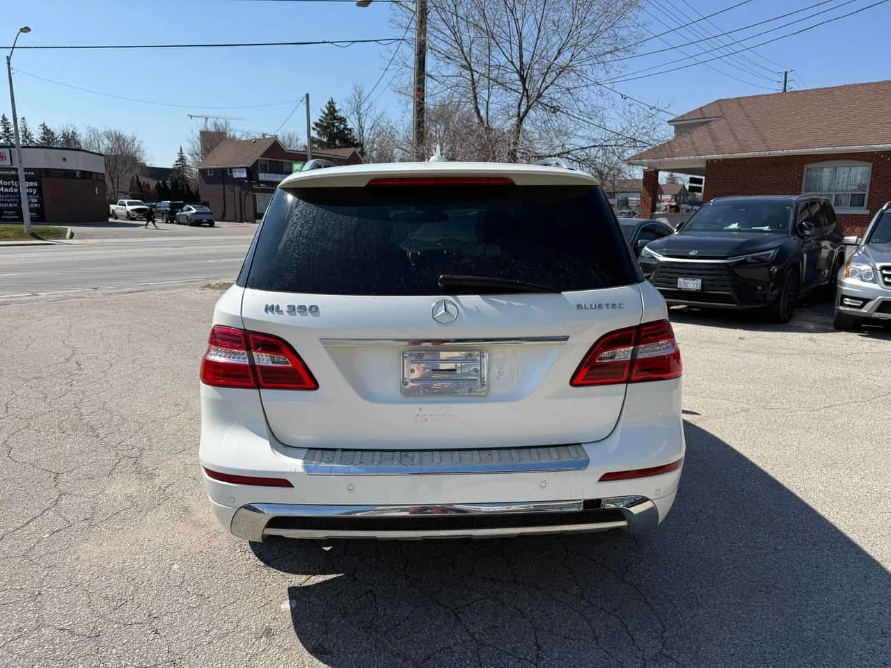 Mercedes-Benz ML 350 * BlueTEC * CARFAX * HARMAN * ПОДГРЕВИ * KEYLESS, снимка 4 - Автомобили и джипове - 54226261