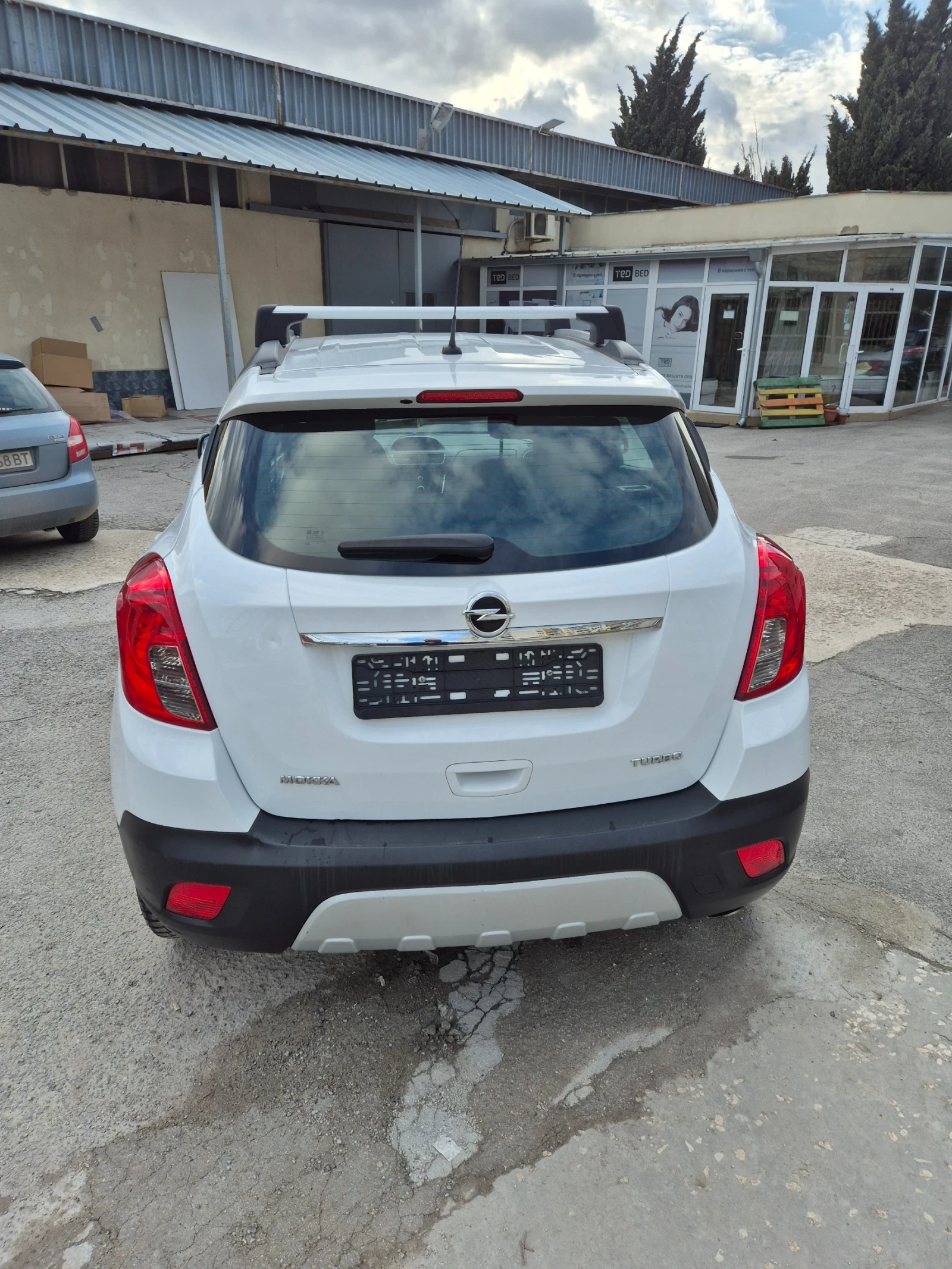 Opel Mokka 1.4 140 КС ТУРБО ТОП СЪСТОЯНИЕ, снимка 6 - Автомобили и джипове - 54329183