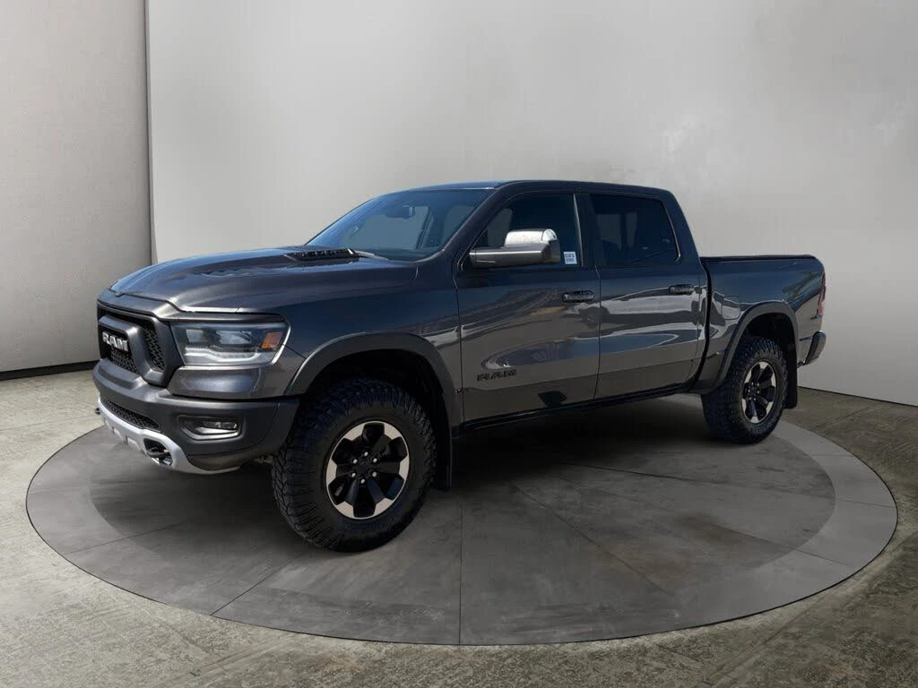 Dodge RAM 1500 REBEL* CREW CAB* 5.7* ПОДГРЕВ* КАМЕРА* КРАЙНА ЦЕНА, снимка 2 - Автомобили и джипове - 55433158