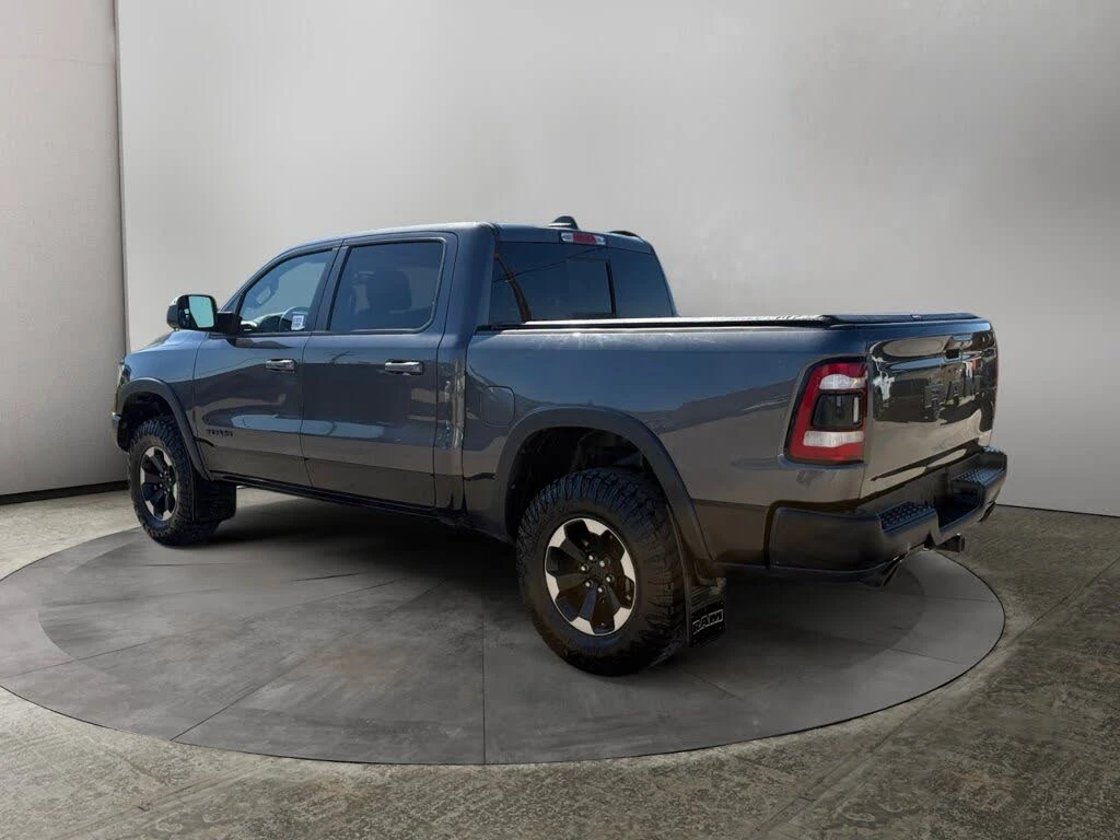 Dodge RAM 1500 REBEL* CREW CAB* 5.7* ПОДГРЕВ* КАМЕРА* КРАЙНА ЦЕНА, снимка 6 - Автомобили и джипове - 55433158
