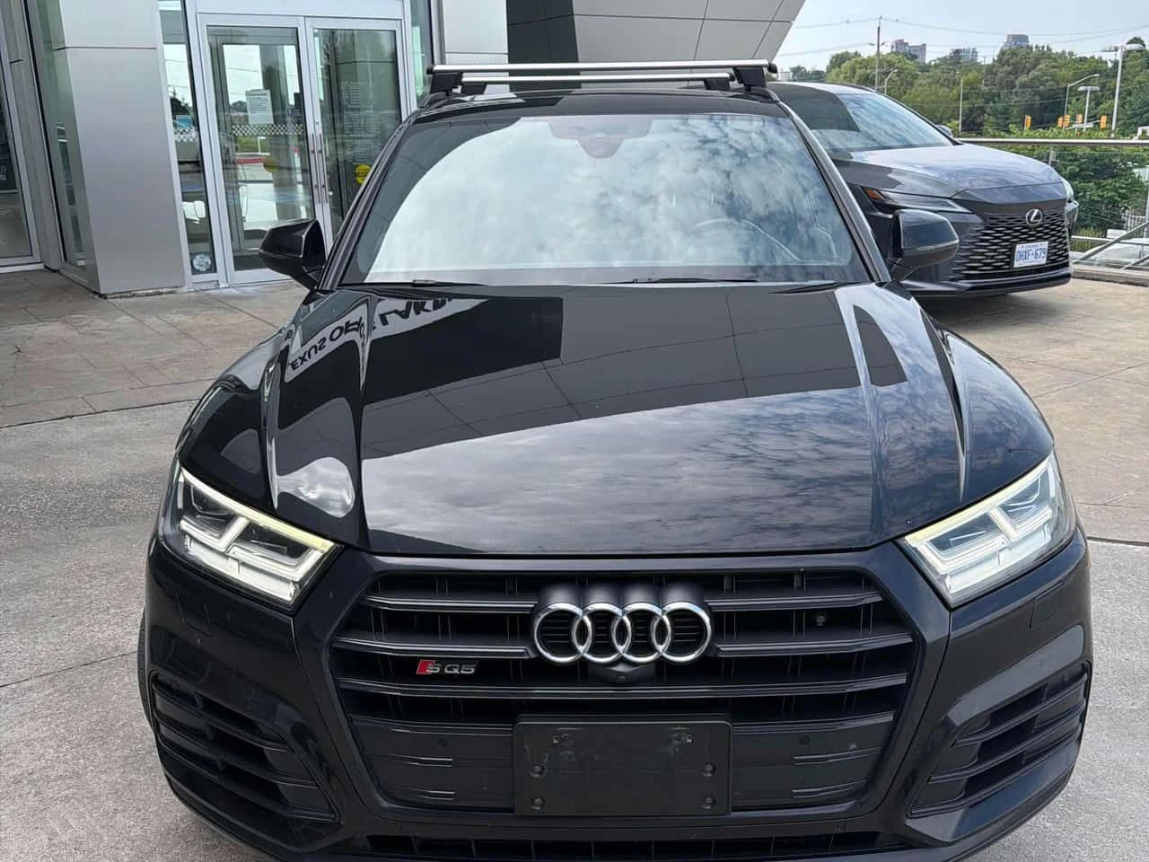 Audi SQ5 Technik | CARFAX | АВТОКРЕДИТ БЕЗ ПЪРВОНАЧАЛНА , снимка 2 - Автомобили и джипове - 55601257