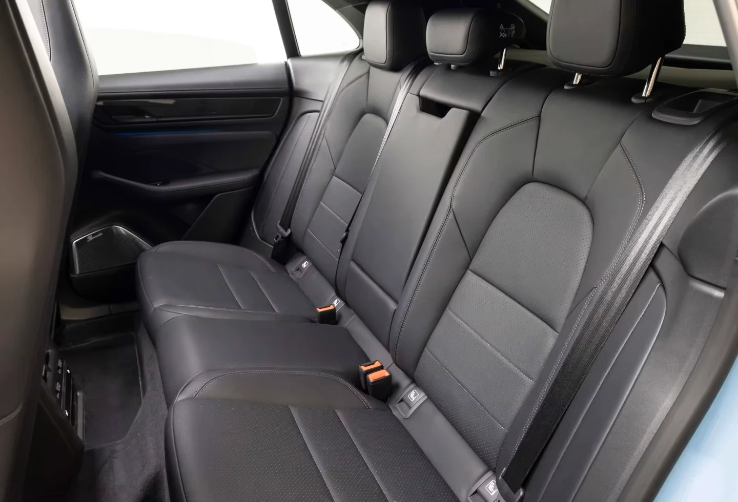 Porsche Macan TURBO* BURM* HEAD-UP* PANO* MEMORY* 360CAM* , снимка 17 - Автомобили и джипове - 55663369