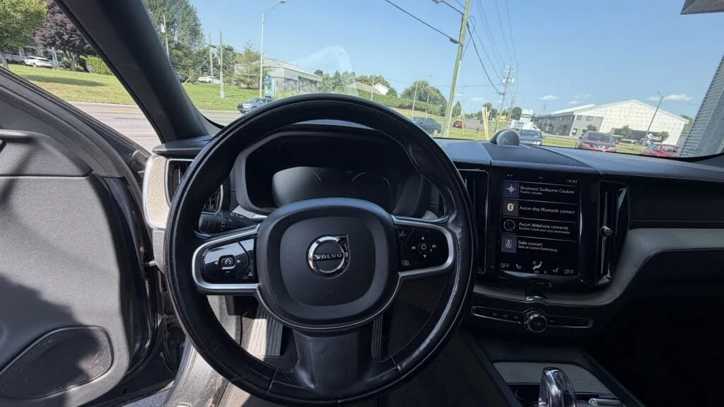 Volvo XC60 T8 Inscription eAWD, снимка 5 - Автомобили и джипове - 55690438