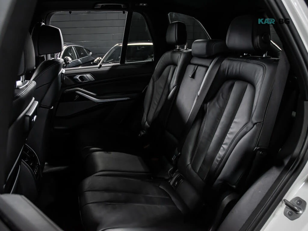 BMW X5 xDrive40i* Harman Kardon* АвтоКредит* (ЦЕНА ДО БГ), снимка 10 - Автомобили и джипове - 55984113