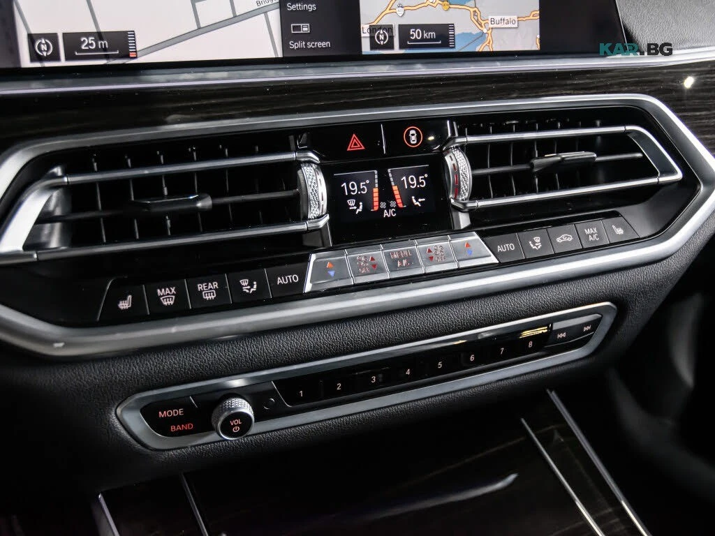 BMW X5 xDrive40i* Harman Kardon* АвтоКредит* (ЦЕНА ДО БГ), снимка 17 - Автомобили и джипове - 55984113
