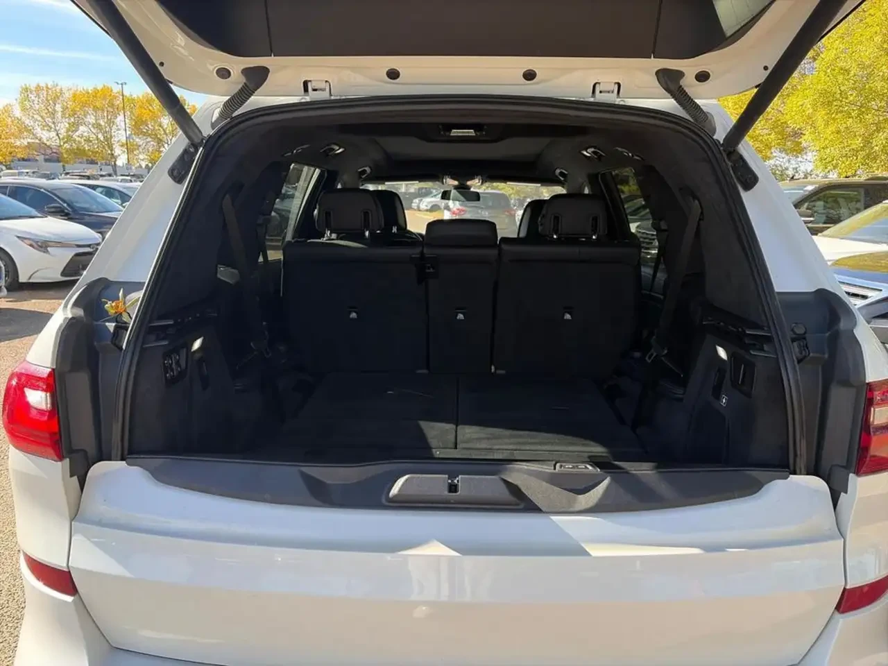BMW X7 xDrive40i M Sport CARFAX ������� | 2019 | 86183 km | Mobile.bg � ����������� 12