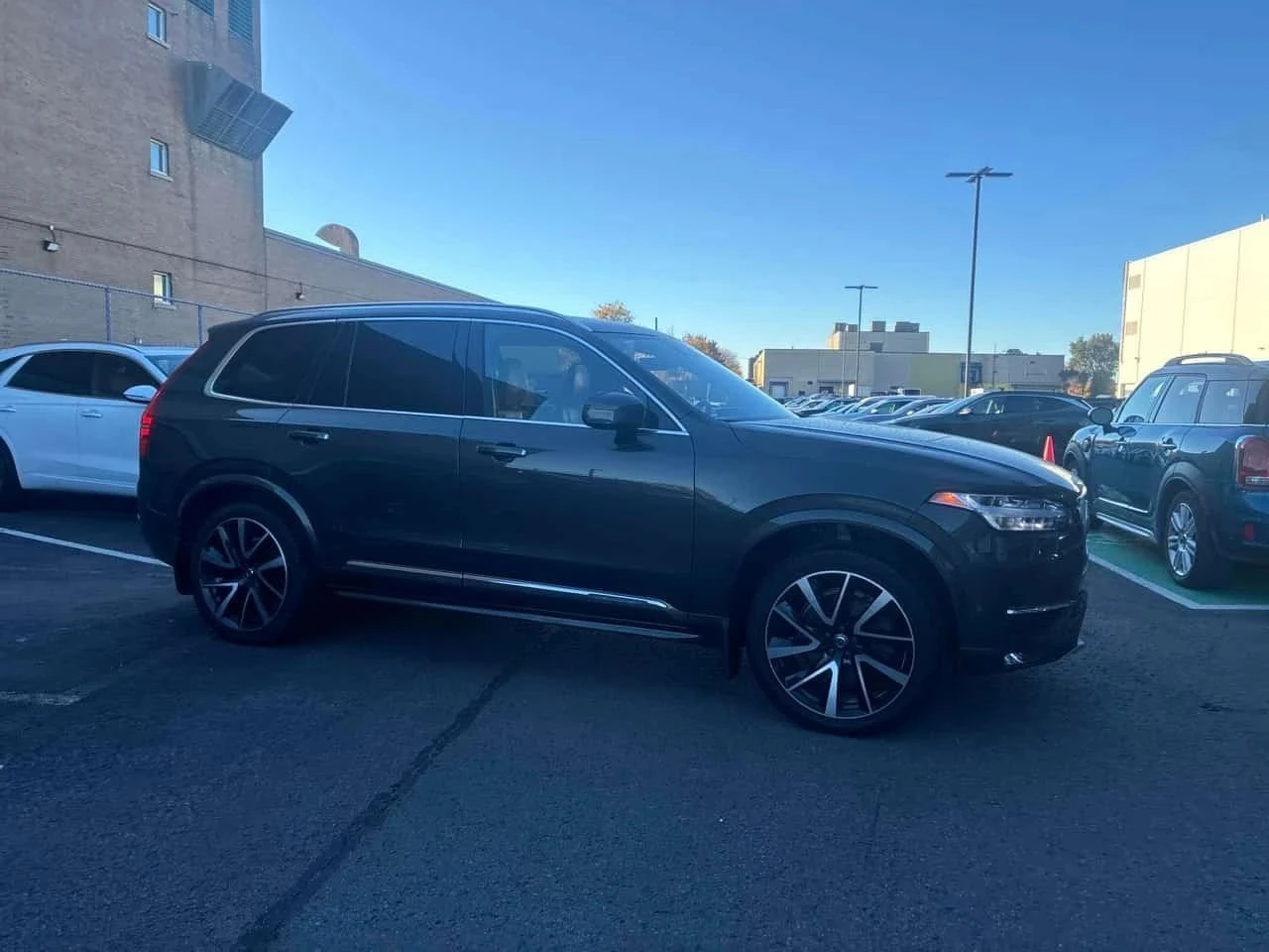 Volvo Xc90, снимка 3 - Автомобили и джипове - 56726534