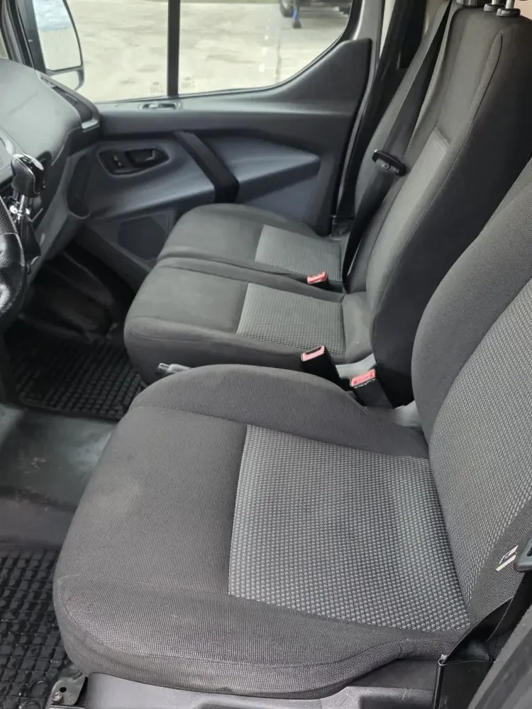 Ford Transit Custom, снимка 8 - Бусове и автобуси - 53008344