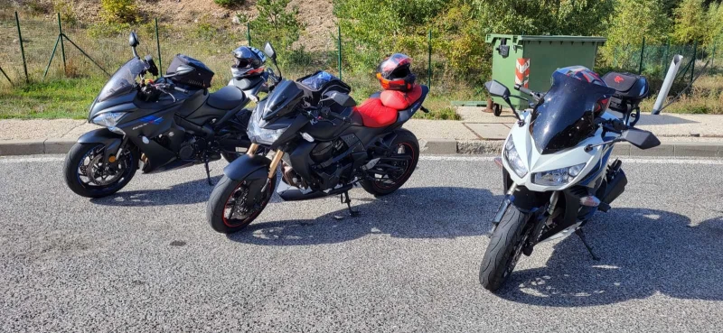 Kawasaki Z, снимка 14 - Мотоциклети и мототехника - 53065853