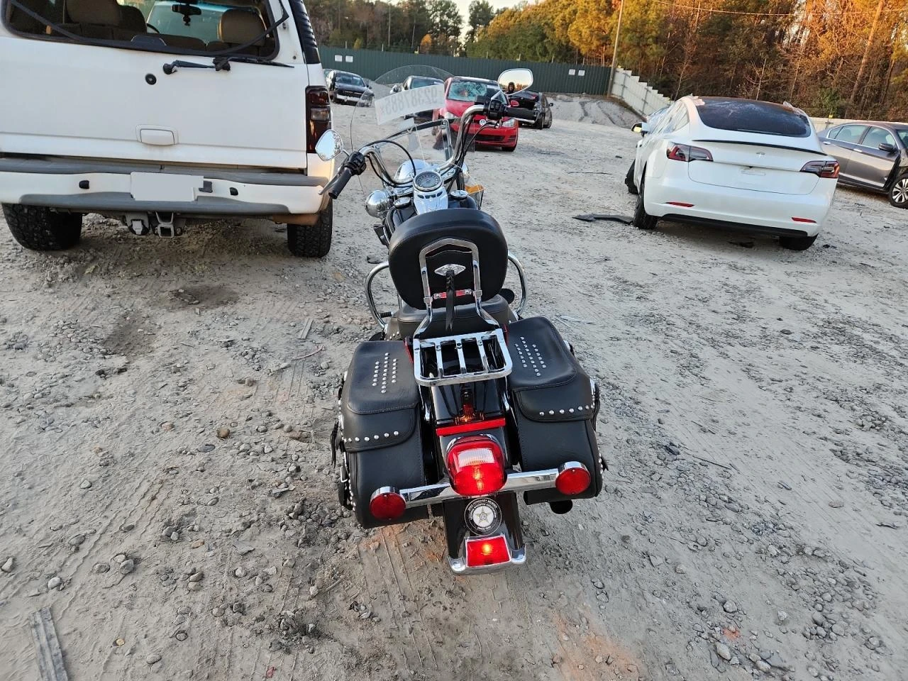 Harley-Davidson Softail FLSTC HERITAGE SOFTAIL CLASSIC - изображение 4